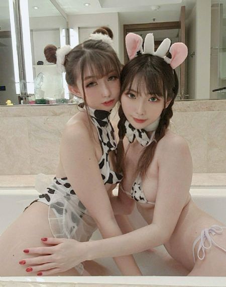 出差被最讨厌的人欺负电影